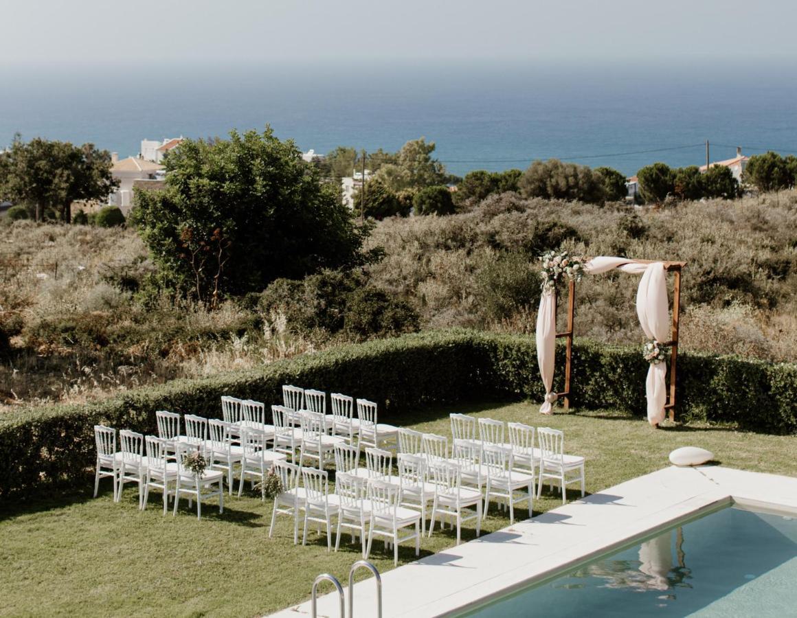 Lux Villa Mia With Heated Pool, 2Km To Beach & Childrens Area! Mikro Metochi المظهر الخارجي الصورة